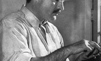 Ernest Hemingway. Ilustrační foto: Wikimedia.org ernesthemingway.jpg