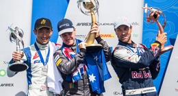 Air Race 2019: mistrem světa je Matt Hall, druhý skončil Yoshihide Muroya, bronzovou příčku bral Martin Šonka. Obr: Team Šonka Obr.: Team Šonka