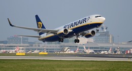 Boeing 737-800 je výhradním typem ve flotile Ryanair. Foto: Letiště Praha